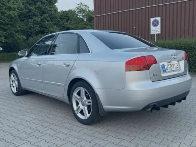 Сірий Ауді А4, об'ємом двигуна 2 л та пробігом 300 тис. км за 2300 $, фото 2 на Automoto.ua