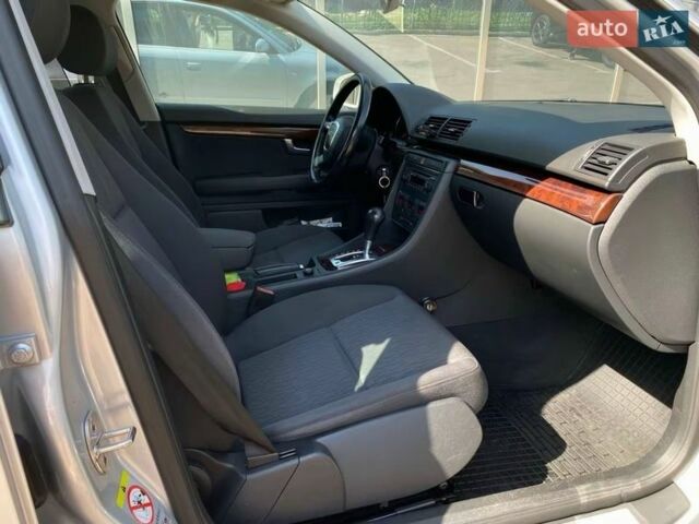 Серый Ауди А4, объемом двигателя 1.8 л и пробегом 355 тыс. км за 5500 $, фото 26 на Automoto.ua