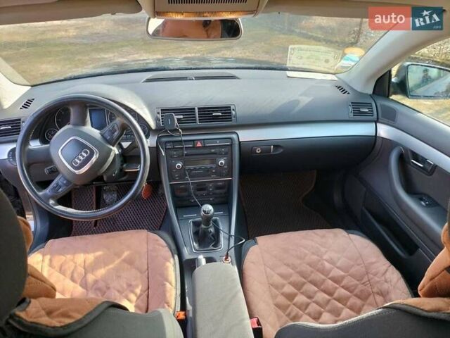 Сірий Ауді А4, об'ємом двигуна 2 л та пробігом 250 тис. км за 8000 $, фото 5 на Automoto.ua
