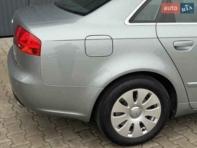 Сірий Ауді А4, об'ємом двигуна 2 л та пробігом 266 тис. км за 7300 $, фото 16 на Automoto.ua