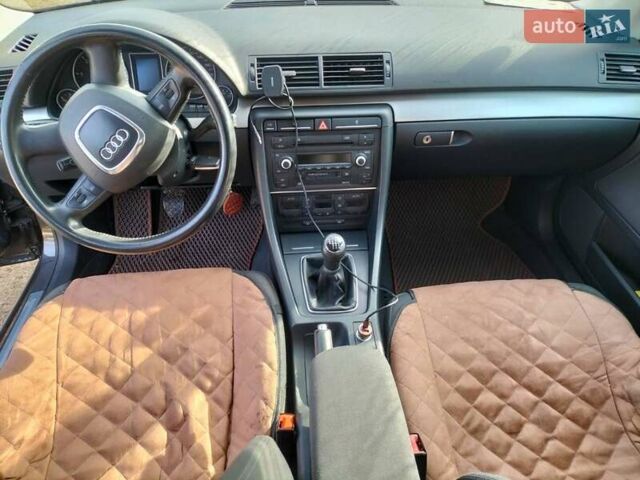 Сірий Ауді А4, об'ємом двигуна 2 л та пробігом 250 тис. км за 8000 $, фото 8 на Automoto.ua