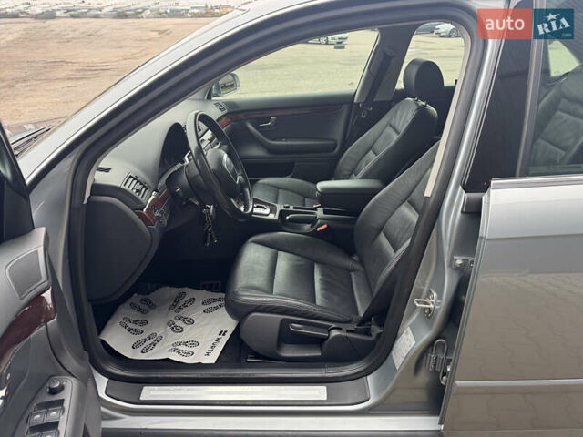 Сірий Ауді А4, об'ємом двигуна 2 л та пробігом 266 тис. км за 7300 $, фото 25 на Automoto.ua