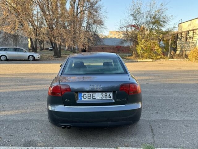Серый Ауди А4, объемом двигателя 2 л и пробегом 250 тыс. км за 3650 $, фото 5 на Automoto.ua