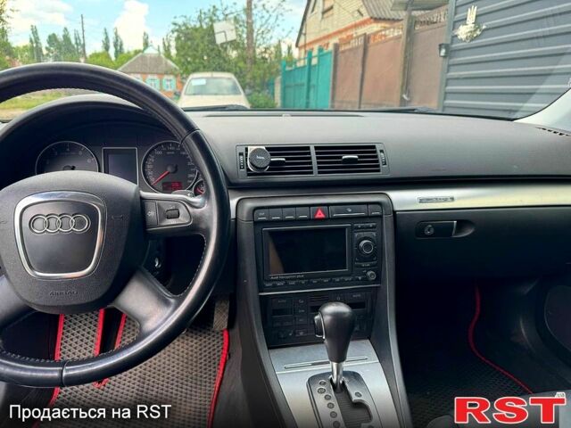 Серый Ауди А4, объемом двигателя 2 л и пробегом 170 тыс. км за 8500 $, фото 6 на Automoto.ua