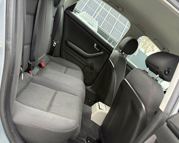 Сірий Ауді А4, об'ємом двигуна 1.6 л та пробігом 193 тис. км за 6500 $, фото 65 на Automoto.ua