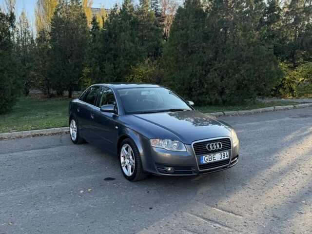 Серый Ауди А4, объемом двигателя 2 л и пробегом 250 тыс. км за 3650 $, фото 2 на Automoto.ua