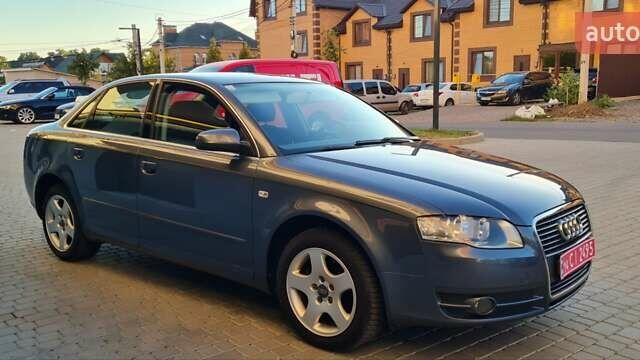 Сірий Ауді А4, об'ємом двигуна 1.6 л та пробігом 166 тис. км за 7900 $, фото 1 на Automoto.ua