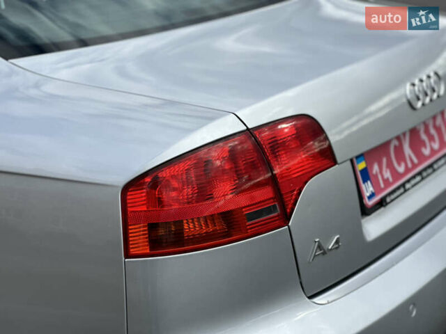 Серый Ауди А4, объемом двигателя 1.6 л и пробегом 171 тыс. км за 8599 $, фото 16 на Automoto.ua