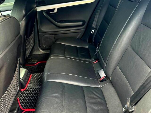 Серый Ауди А4, объемом двигателя 2 л и пробегом 170 тыс. км за 8500 $, фото 8 на Automoto.ua