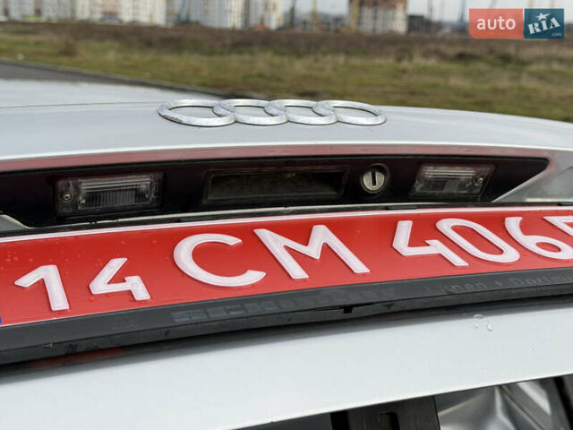Сірий Ауді А4, об'ємом двигуна 1.6 л та пробігом 176 тис. км за 7999 $, фото 29 на Automoto.ua