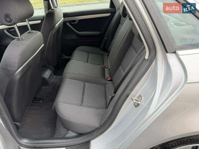 Сірий Ауді А4, об'ємом двигуна 1.6 л та пробігом 176 тис. км за 7999 $, фото 57 на Automoto.ua