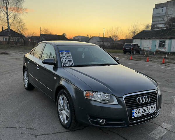 Серый Ауди А4, объемом двигателя 2 л и пробегом 215 тыс. км за 7800 $, фото 4 на Automoto.ua