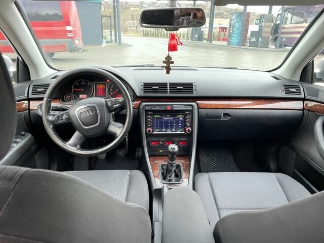 Серый Ауди А4, объемом двигателя 2 л и пробегом 242 тыс. км за 5500 $, фото 8 на Automoto.ua