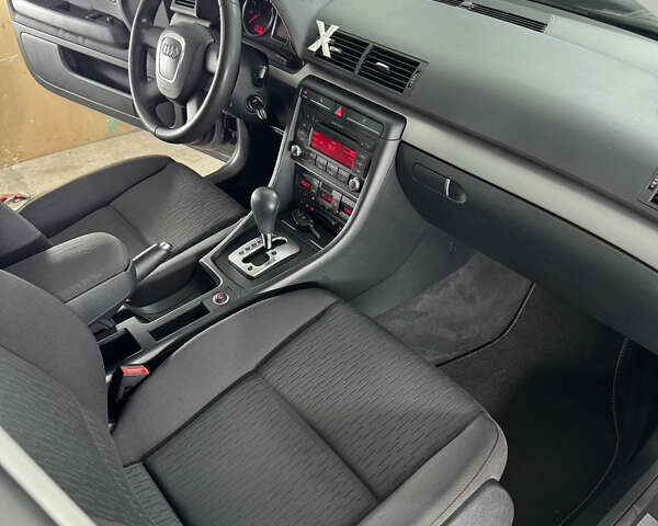 Серый Ауди А4, объемом двигателя 2 л и пробегом 215 тыс. км за 7800 $, фото 27 на Automoto.ua