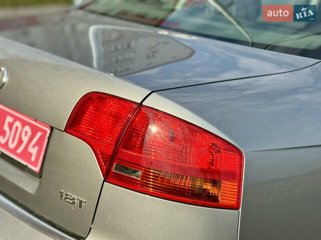 Сірий Ауді А4, об'ємом двигуна 0 л та пробігом 212 тис. км за 8799 $, фото 10 на Automoto.ua