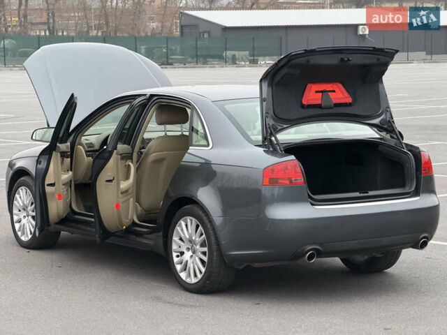 Сірий Ауді А4, об'ємом двигуна 1.8 л та пробігом 193 тис. км за 8999 $, фото 20 на Automoto.ua