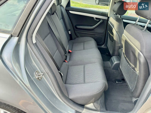 Сірий Ауді А4, об'ємом двигуна 0 л та пробігом 212 тис. км за 8799 $, фото 67 на Automoto.ua