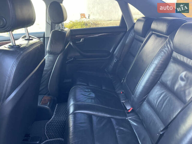 Серый Ауди А4, объемом двигателя 2 л и пробегом 385 тыс. км за 6150 $, фото 8 на Automoto.ua