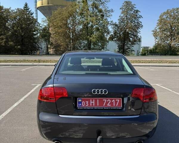 Ауди А4 2007 в Ровно на Automoto.ua Серый Ауди А4, объемом двигателя 0 л и пробегом 265 тыс. км за 7600 $, фото 5 на Automoto.ua