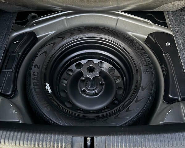 Серый Ауди А4, объемом двигателя 2 л и пробегом 215 тыс. км за 7800 $, фото 32 на Automoto.ua