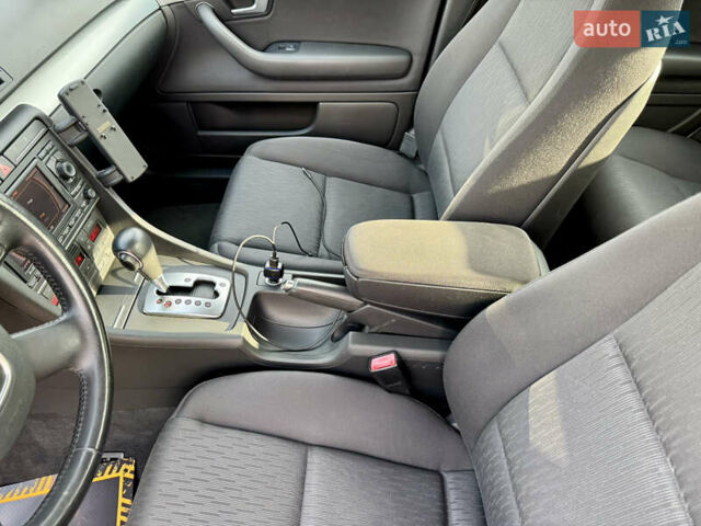 Сірий Ауді А4, об'ємом двигуна 0 л та пробігом 212 тис. км за 8799 $, фото 57 на Automoto.ua