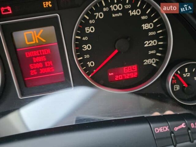 Сірий Ауді А4, об'ємом двигуна 1.6 л та пробігом 207 тис. км за 6500 $, фото 20 на Automoto.ua