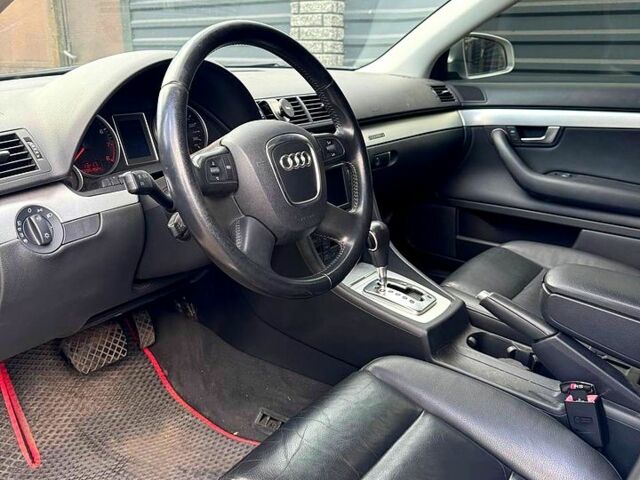 Серый Ауди А4, объемом двигателя 2 л и пробегом 170 тыс. км за 8500 $, фото 7 на Automoto.ua