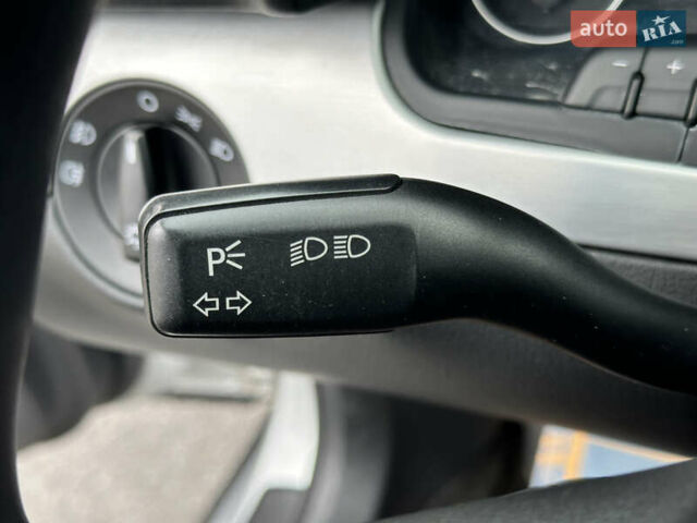 Серый Ауди А4, объемом двигателя 1.6 л и пробегом 171 тыс. км за 8599 $, фото 42 на Automoto.ua