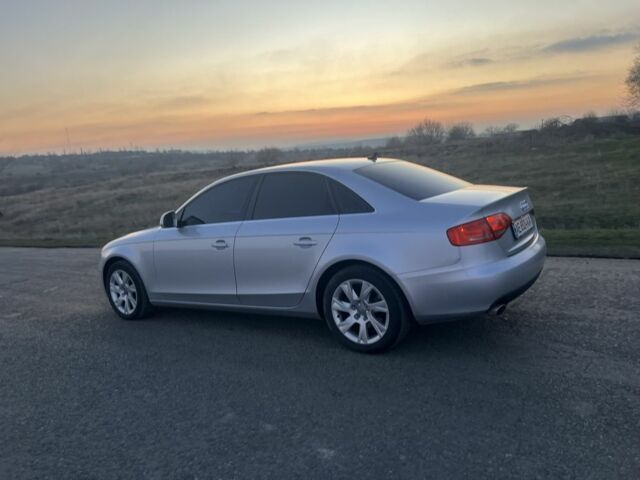 Ауди А4 2007 в Широком на Automoto.ua Серый Ауди А4, объемом двигателя 2.7 л и пробегом 260 тыс. км за 9400 $, фото 3 на Automoto.ua