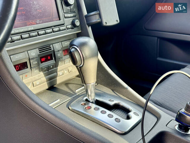 Сірий Ауді А4, об'ємом двигуна 0 л та пробігом 212 тис. км за 8799 $, фото 44 на Automoto.ua