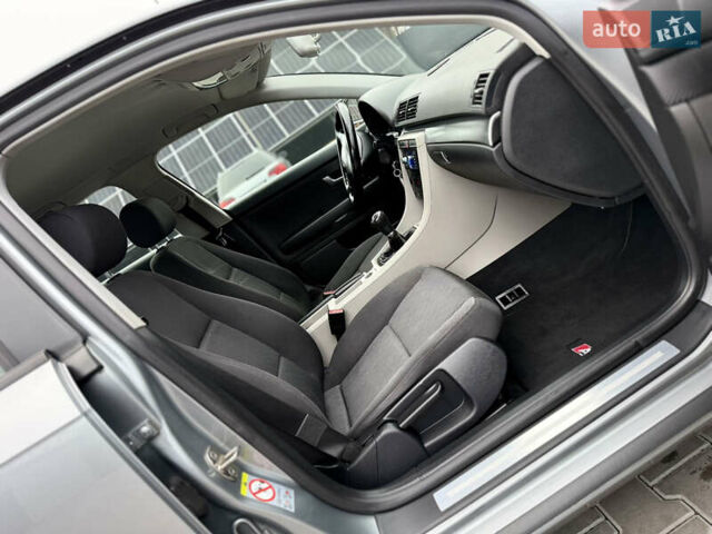 Сірий Ауді А4, об'ємом двигуна 1.6 л та пробігом 193 тис. км за 6500 $, фото 74 на Automoto.ua