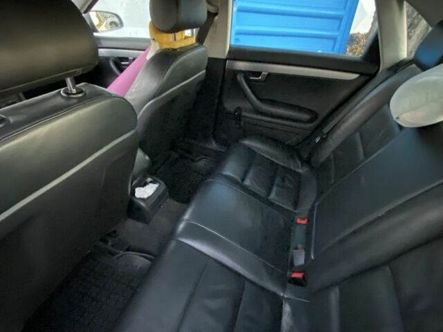 Сірий Ауді А4, об'ємом двигуна 2 л та пробігом 313 тис. км за 4000 $, фото 12 на Automoto.ua