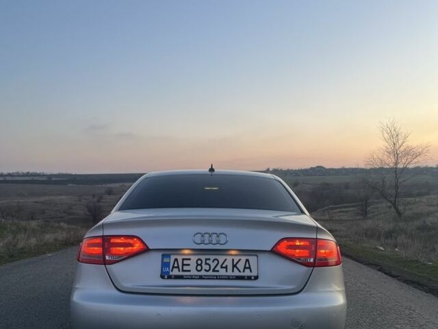 Ауди А4 2007 в Широком на Automoto.ua Серый Ауди А4, объемом двигателя 2.7 л и пробегом 260 тыс. км за 9400 $, фото 5 на Automoto.ua