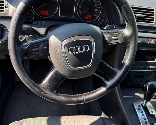 Ауди А4 2007 в Ровно на Automoto.ua Серый Ауди А4, объемом двигателя 0 л и пробегом 265 тыс. км за 7600 $, фото 17 на Automoto.ua