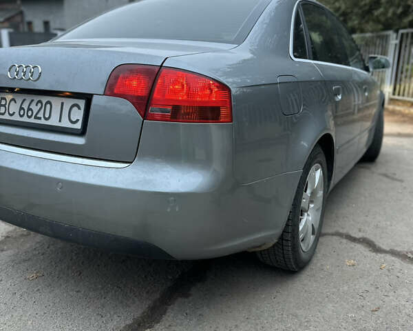 Сірий Ауді А4, об'ємом двигуна 1.97 л та пробігом 320 тис. км за 7800 $, фото 6 на Automoto.ua
