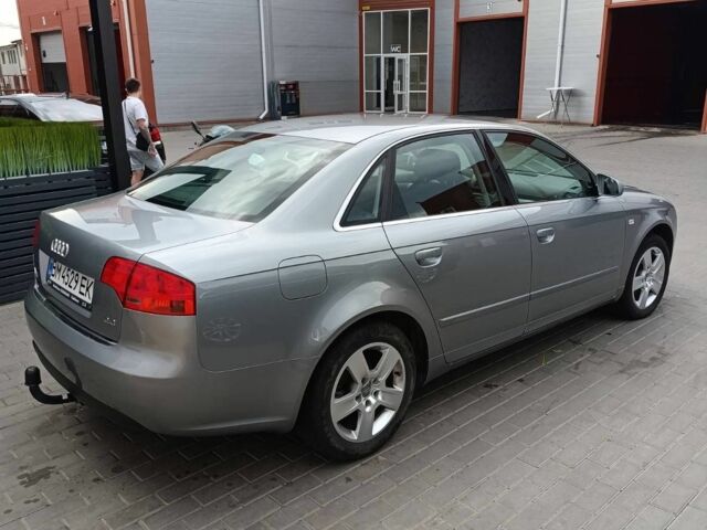 Сірий Ауді А4, об'ємом двигуна 2 л та пробігом 130 тис. км за 7800 $, фото 2 на Automoto.ua