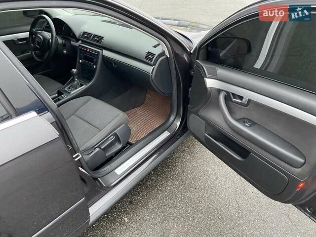 Серый Ауди А4, объемом двигателя 1.6 л и пробегом 208 тыс. км за 7000 $, фото 10 на Automoto.ua