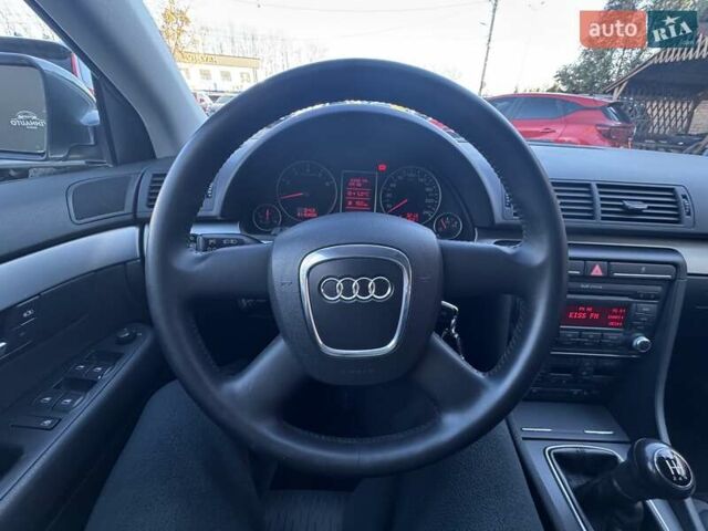Серый Ауди А4, объемом двигателя 1.6 л и пробегом 167 тыс. км за 6950 $, фото 25 на Automoto.ua