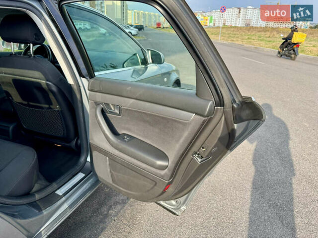 Сірий Ауді А4, об'ємом двигуна 0 л та пробігом 212 тис. км за 8799 $, фото 66 на Automoto.ua