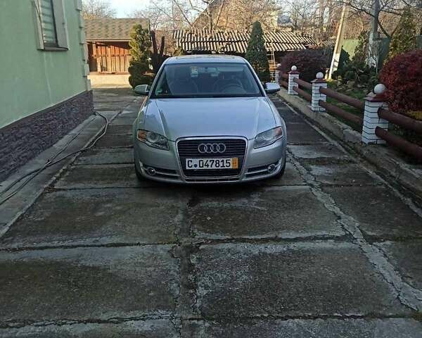 Сірий Ауді А4, об'ємом двигуна 2 л та пробігом 180 тис. км за 8200 $, фото 5 на Automoto.ua