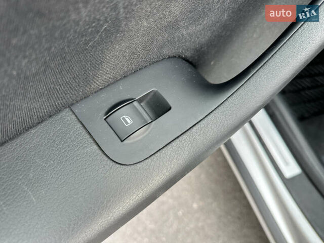 Серый Ауди А4, объемом двигателя 1.6 л и пробегом 171 тыс. км за 8599 $, фото 52 на Automoto.ua