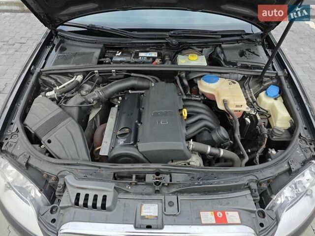 Сірий Ауді А4, об'ємом двигуна 1.6 л та пробігом 207 тис. км за 6500 $, фото 29 на Automoto.ua