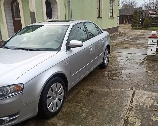 Сірий Ауді А4, об'ємом двигуна 2 л та пробігом 180 тис. км за 8200 $, фото 2 на Automoto.ua