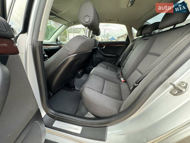 Сірий Ауді А4, об'ємом двигуна 1.97 л та пробігом 220 тис. км за 4950 $, фото 11 на Automoto.ua
