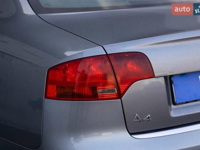 Сірий Ауді А4, об'ємом двигуна 2 л та пробігом 248 тис. км за 7300 $, фото 11 на Automoto.ua