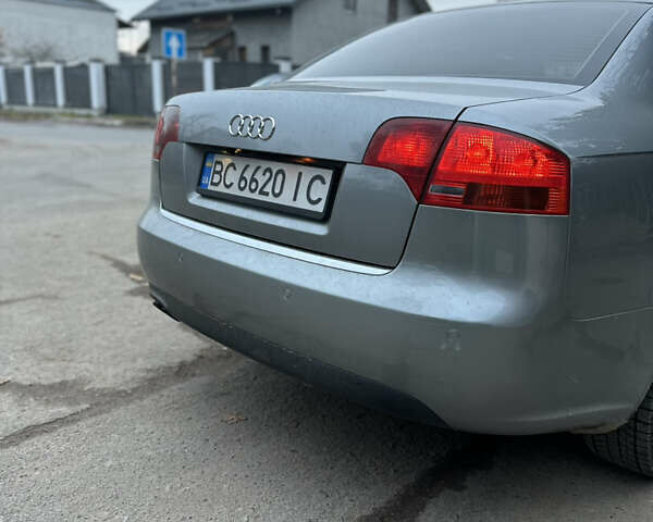Сірий Ауді А4, об'ємом двигуна 1.97 л та пробігом 320 тис. км за 7800 $, фото 7 на Automoto.ua