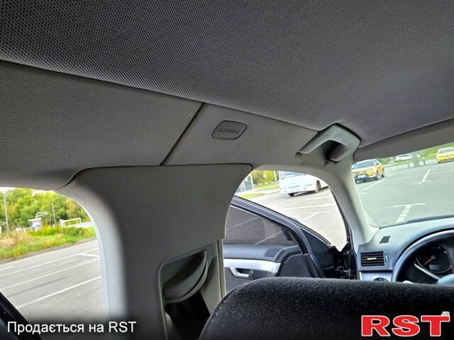 Серый Ауди А4, объемом двигателя 1.6 л и пробегом 207 тыс. км за 6500 $, фото 3 на Automoto.ua