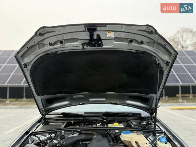 Сірий Ауді А4, об'ємом двигуна 1.6 л та пробігом 193 тис. км за 6500 $, фото 25 на Automoto.ua