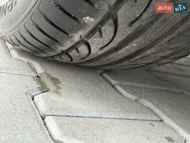 Сірий Ауді А4, об'ємом двигуна 1.6 л та пробігом 193 тис. км за 6500 $, фото 84 на Automoto.ua