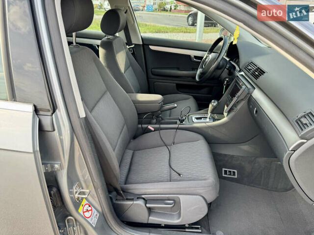 Сірий Ауді А4, об'ємом двигуна 0 л та пробігом 212 тис. км за 8799 $, фото 69 на Automoto.ua